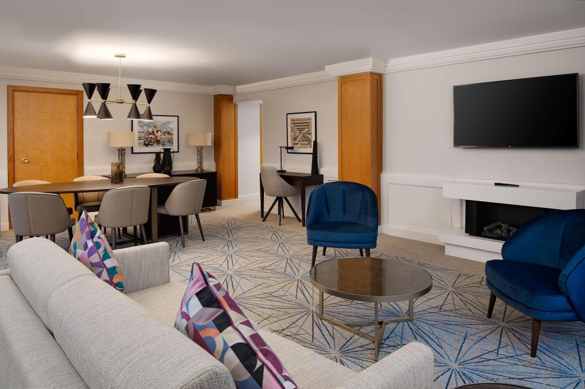 Hilton Birmingham Metropole Hotel Бекенхил Екстериор снимка